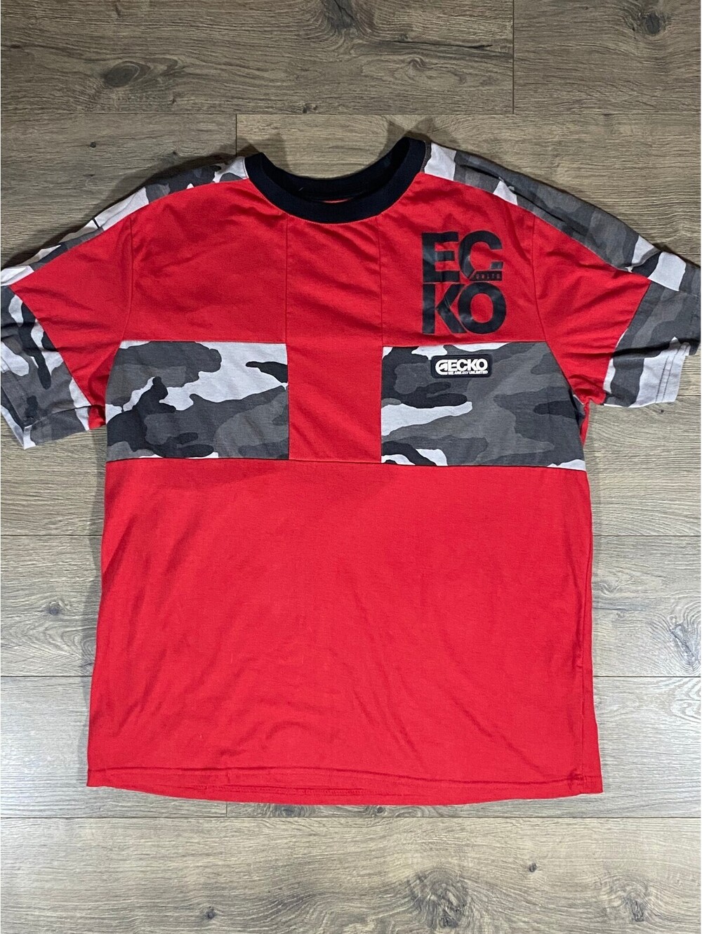 Ecko Unltd Shirt Mens L Red Gray Camo Colorblock Graphic Streetwear Tee
